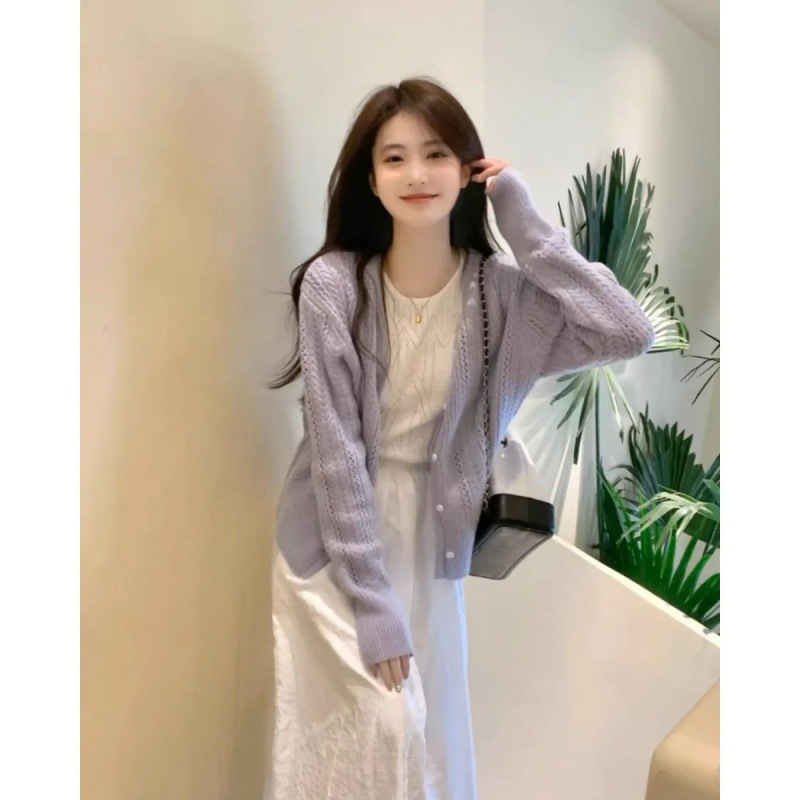 優美シルエットニットワンピース