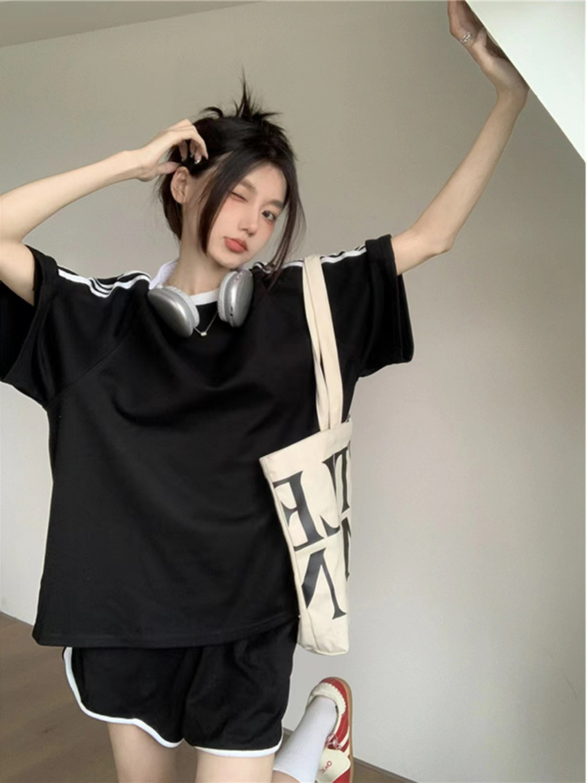 https://fulmo-img-server.com/cozyset/0b924aba-f876-4da4-a278-02ae347a6719.jpg