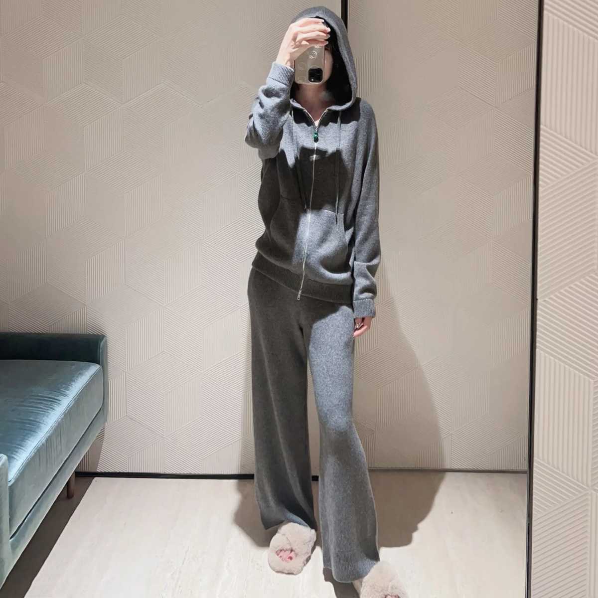 スウェット セットアップ 柔らか上質カシミヤ混セットアップ