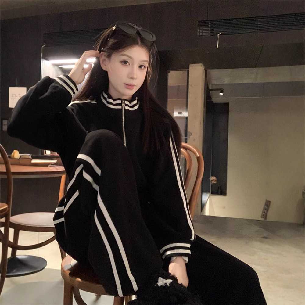 スポーティーライン スウェット セットアップ