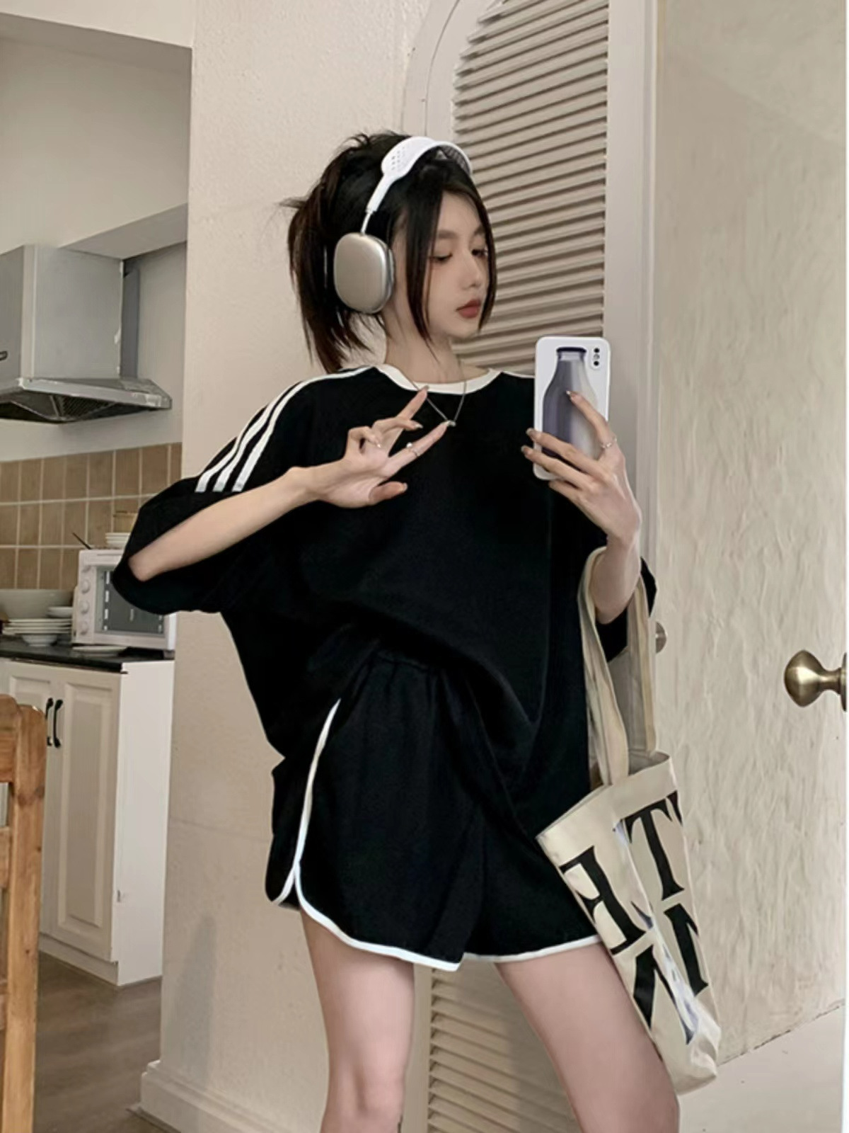 https://fulmo-img-server.com/cozyset/275c27e0-6efe-4233-9c8b-7e5884016c0e.jpg