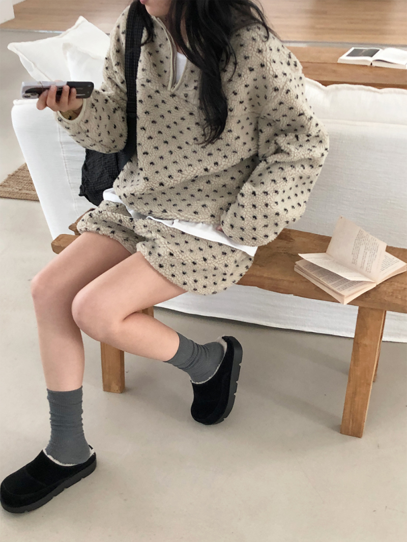 秋冬新作 可愛い花柄スタンドカラー ラムウール スウェット セットアップ