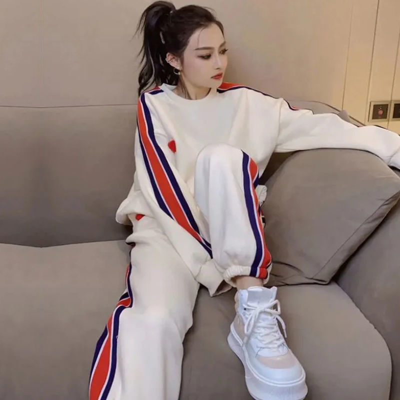 https://fulmo-img-server.com/cozyset/30f4bc0f-8d25-4c21-b16f-8dc74b0aa86d.jpg