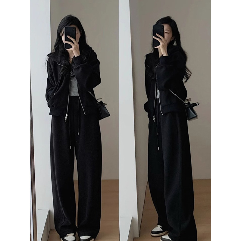 https://fulmo-img-server.com/cozyset/89743626-5168-43c4-a87f-2b222cbcc889.jpg