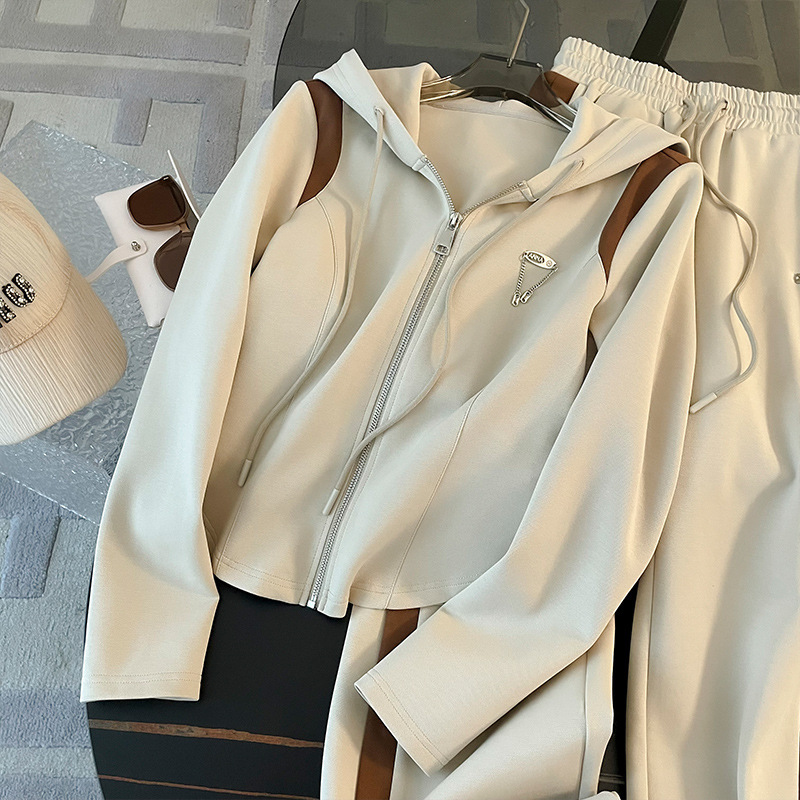 https://fulmo-img-server.com/cozyset/91daf389-f47e-43d7-96f5-ce69452bc007.jpg