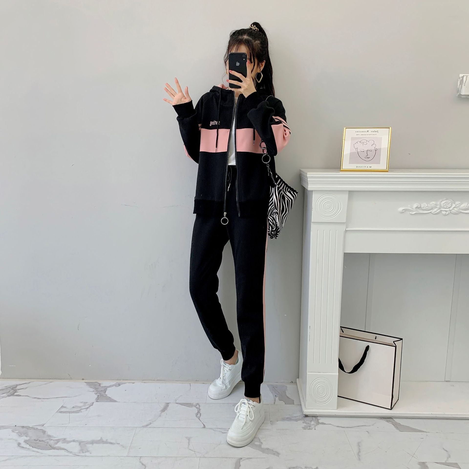 https://fulmo-img-server.com/cozyset/9648d0e7-bc56-49fa-8d60-1ea8fdca1263.jpg