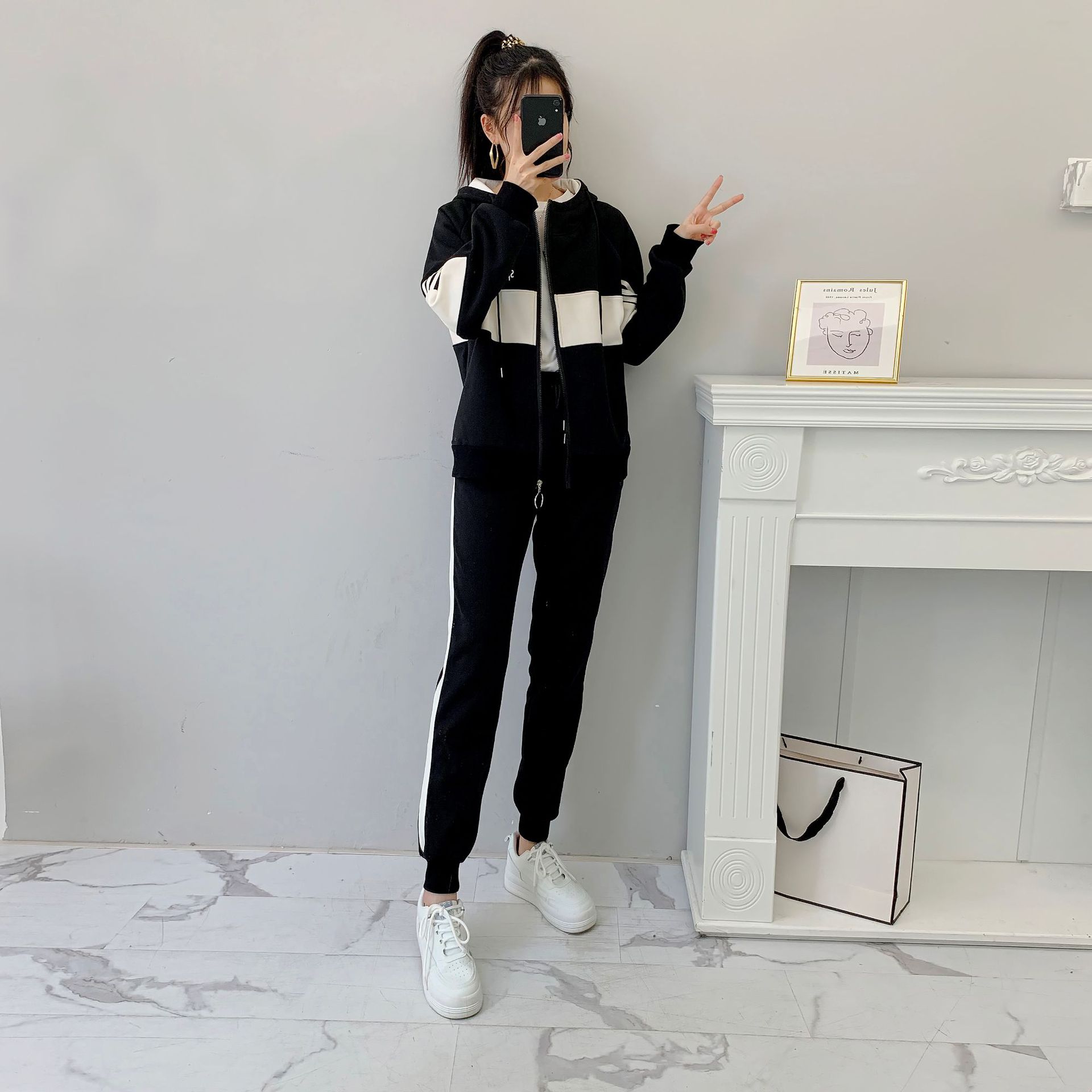 https://fulmo-img-server.com/cozyset/9bdee4f4-9cb6-4515-9f1f-7c8d40f7759f.jpg