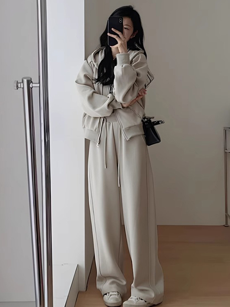 https://fulmo-img-server.com/cozyset/ae411158-8412-40f6-9a79-4dfe35e0002c.jpg