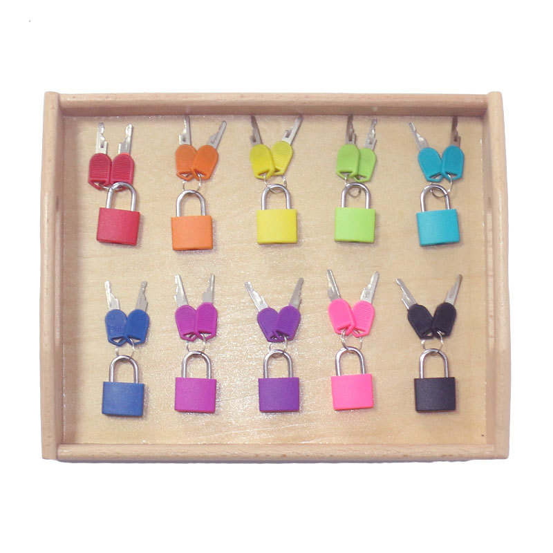 知育玩具 モンテッソーリ 十色南京錠と鍵合わせ練習セット