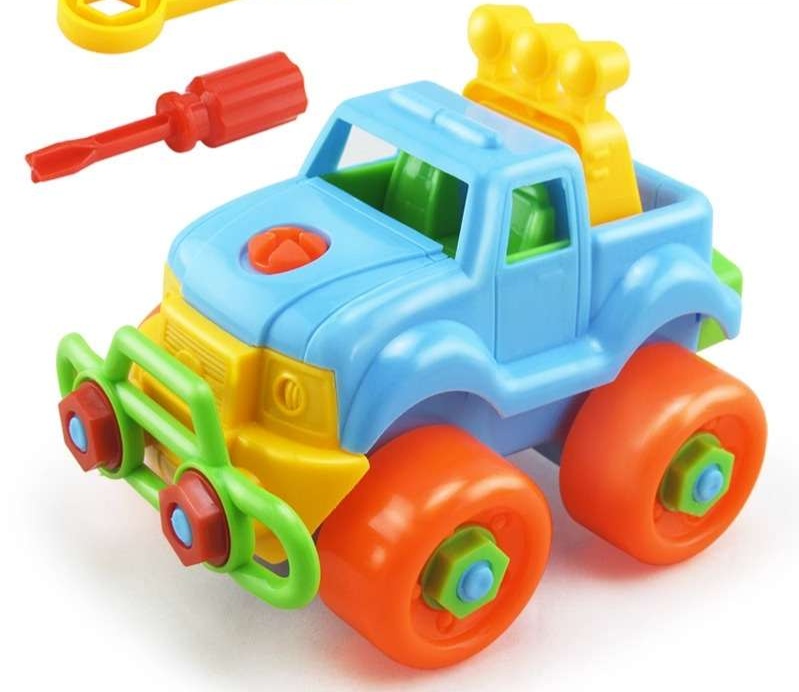 子どもが夢中になる！電車を使った知育おもちゃ5選