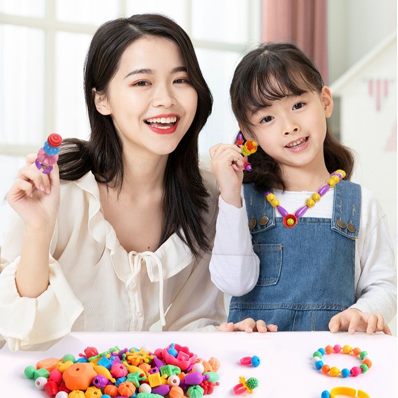 知育玩具 親子で作るつながるブロック