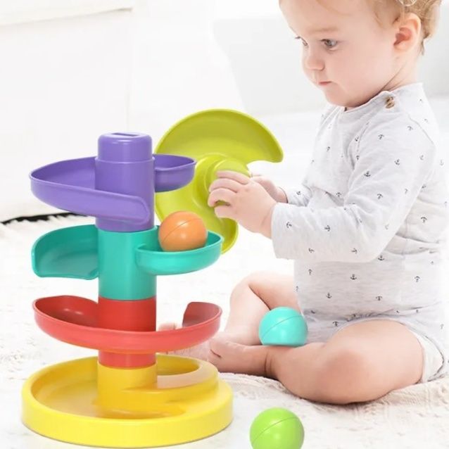 知育玩具 ぶたさんのくるくるビー玉タワー