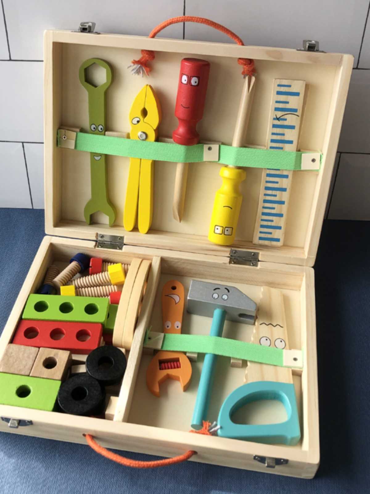 知育玩具 笑顔の大工さん道具箱セット