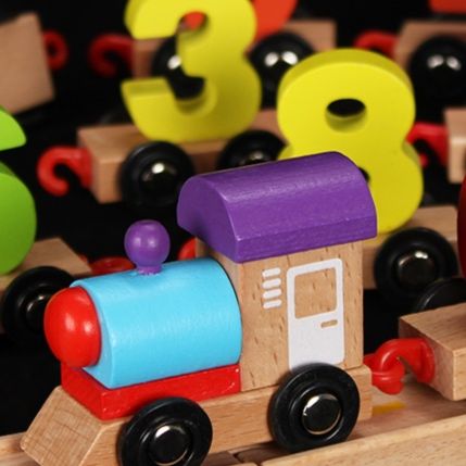 知育玩具 木製数字列車つなげて遊ぶ学習電車