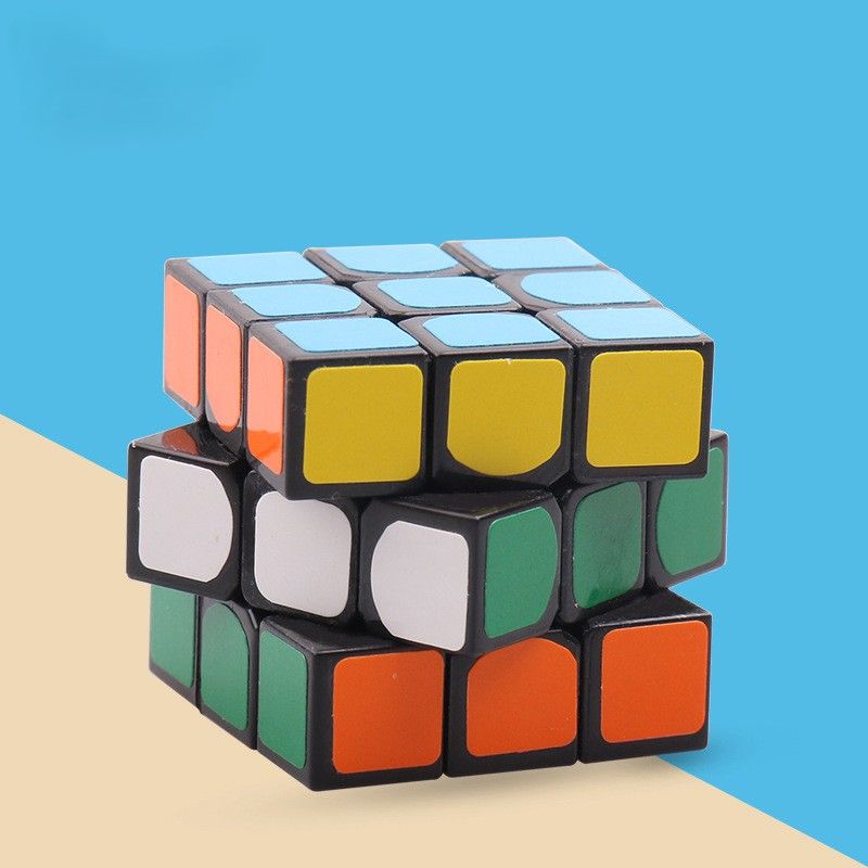 知育玩具 モンテッソーリ 立体回転パズルキューブ