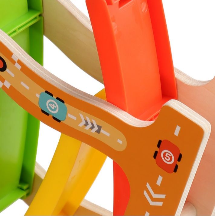 知育玩具 くるくる坂道レーシング四段スロープ 3歳