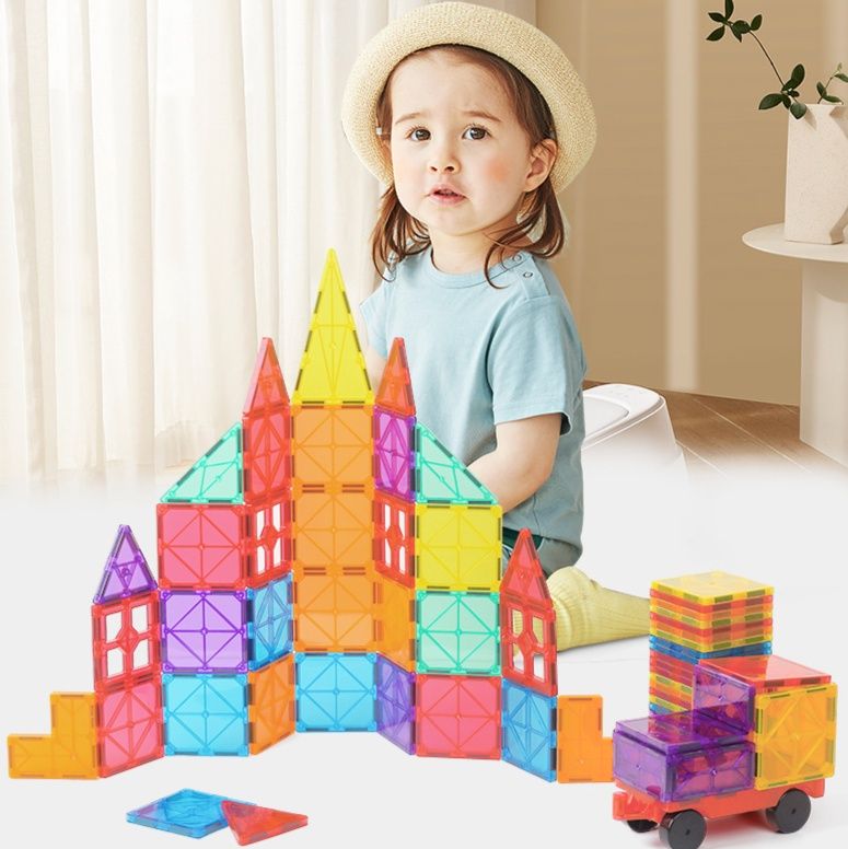 知育玩具 透明磁石組み立てブロック お城づくりセット