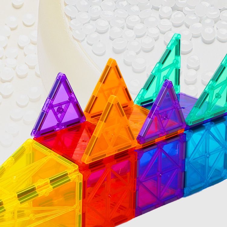 知育玩具 透明磁石組み立てブロック お城づくりセット