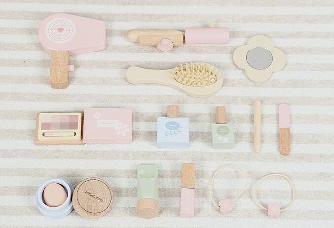 モンテッソーリ 知育玩具　木製化粧台おままごとセット