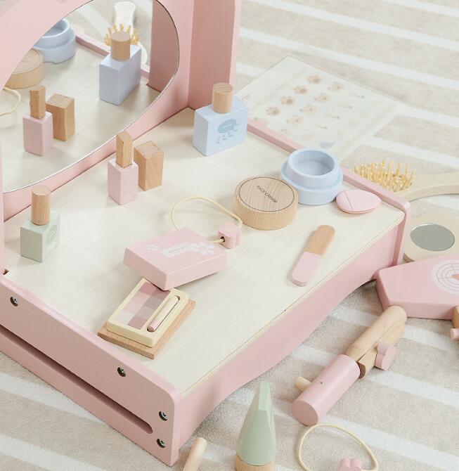 モンテッソーリ 知育玩具　木製化粧台おままごとセット