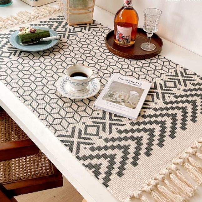 テーブルクロス 幾何学模様フリンジ付き綿麻テーブルランナー