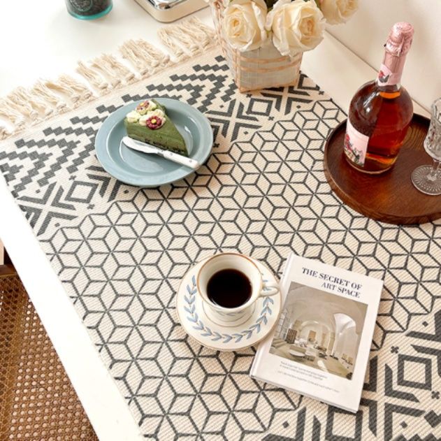 テーブルクロス 幾何学模様フリンジ付き綿麻テーブルランナー