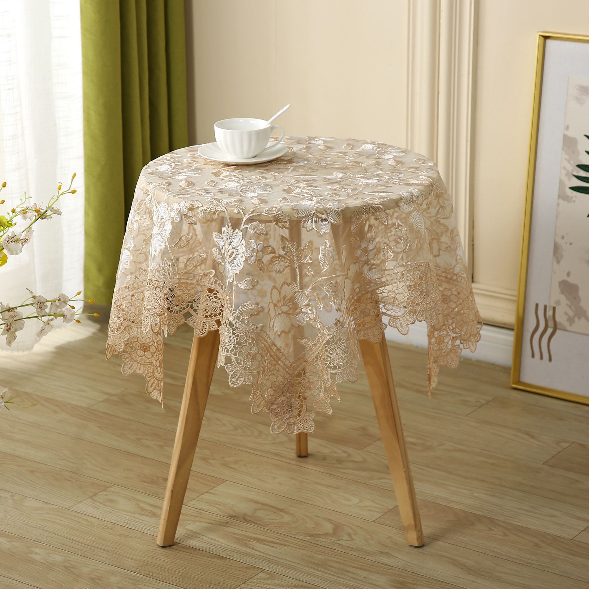 テーブルクロス　花柄模様　刺繍入りさ テーブルクロス 花柄刺繍総レース透かし模様テーブルクロス布 布