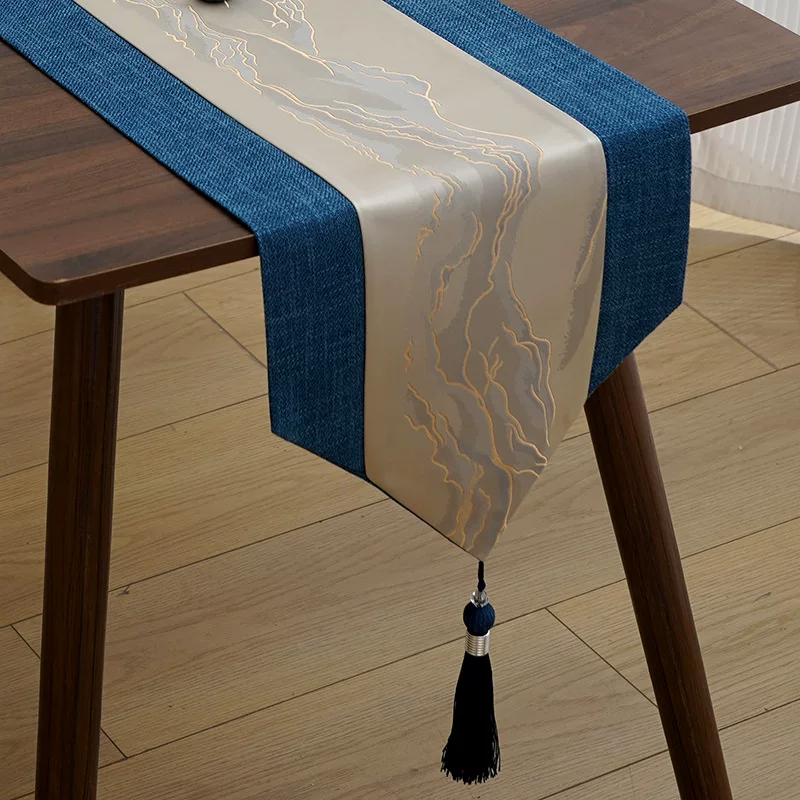 テーブルクロス 流線模様刺繍入り高級感漂うセンタークロス センター