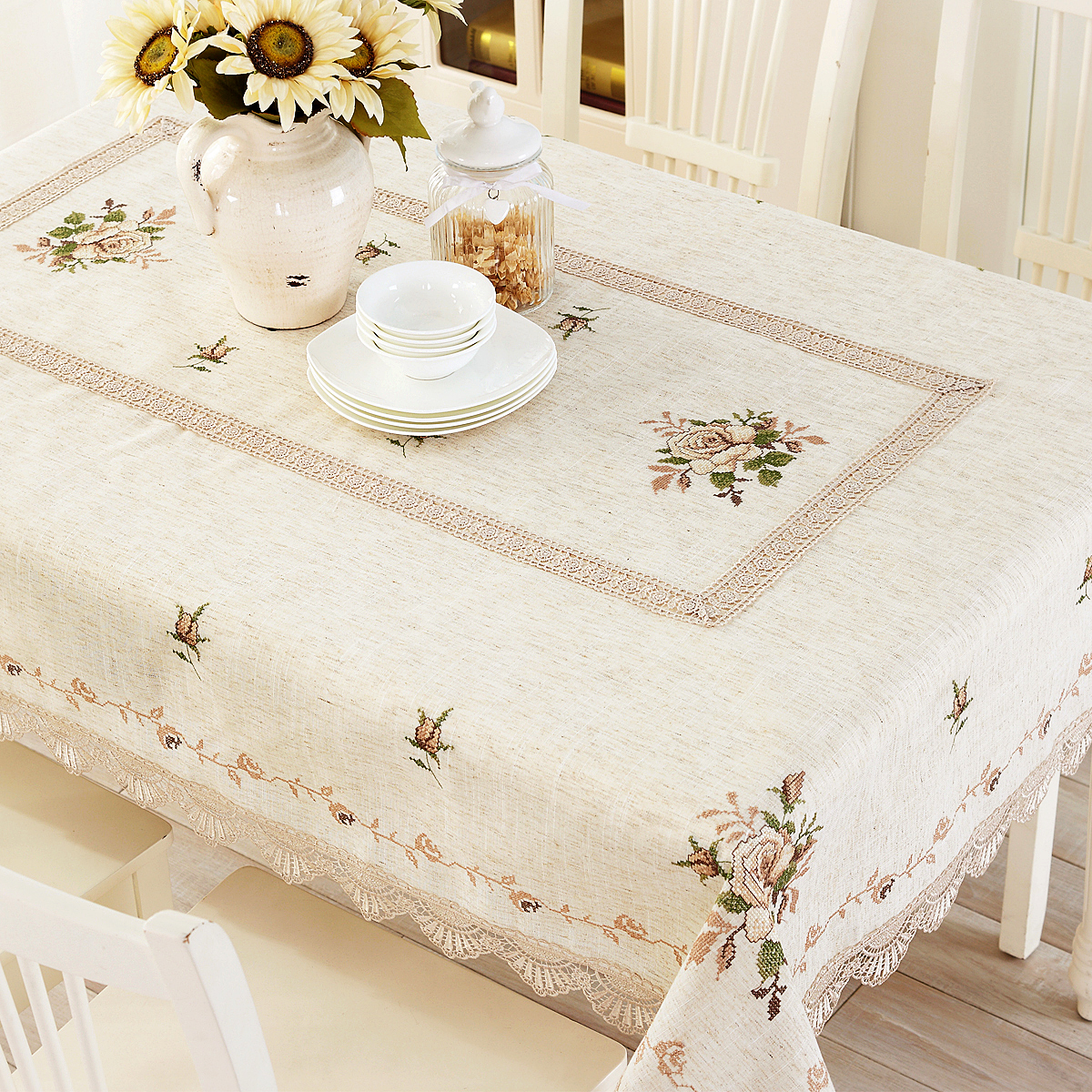 テーブルクロス リネン 薔薇刺繍レースエッジテーブルクロス