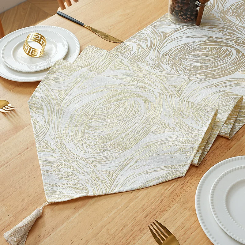 テーブルクロス 渦巻き模様の上品な房飾り付きセンタークロス センター