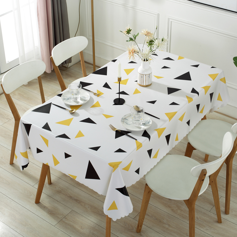 テーブルクロス 幾何学三角模様スカラップ縁取りテーブルクロス