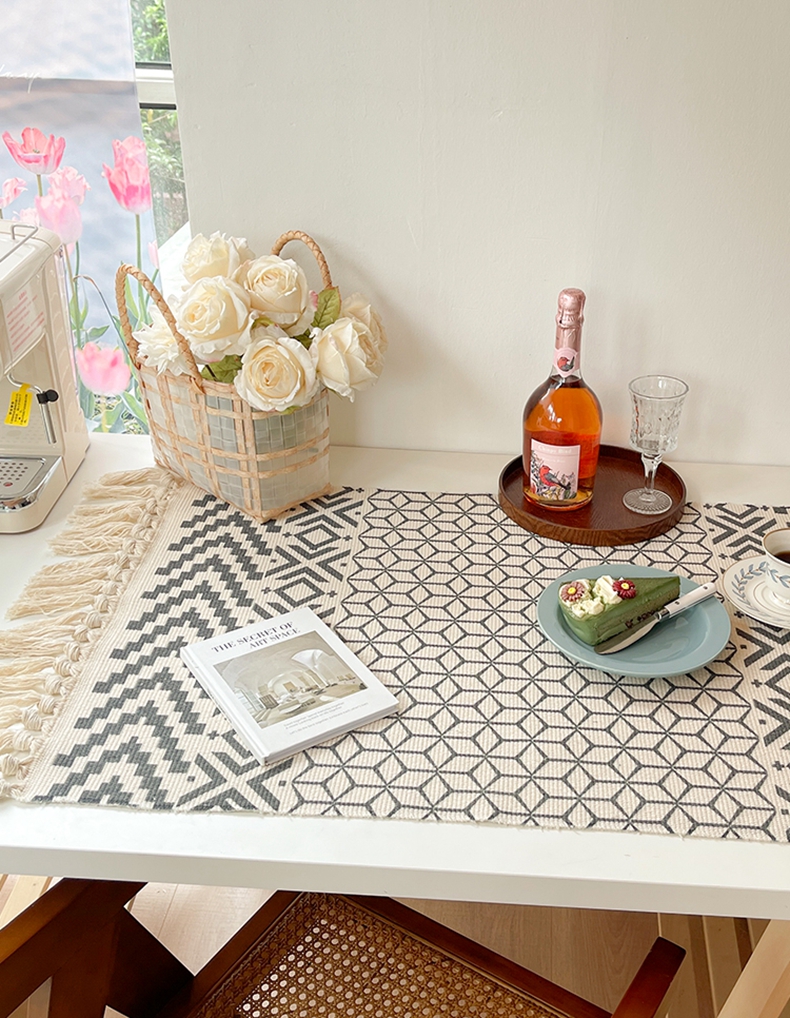 テーブルクロス 幾何学模様フリンジ付き綿麻テーブルランナー