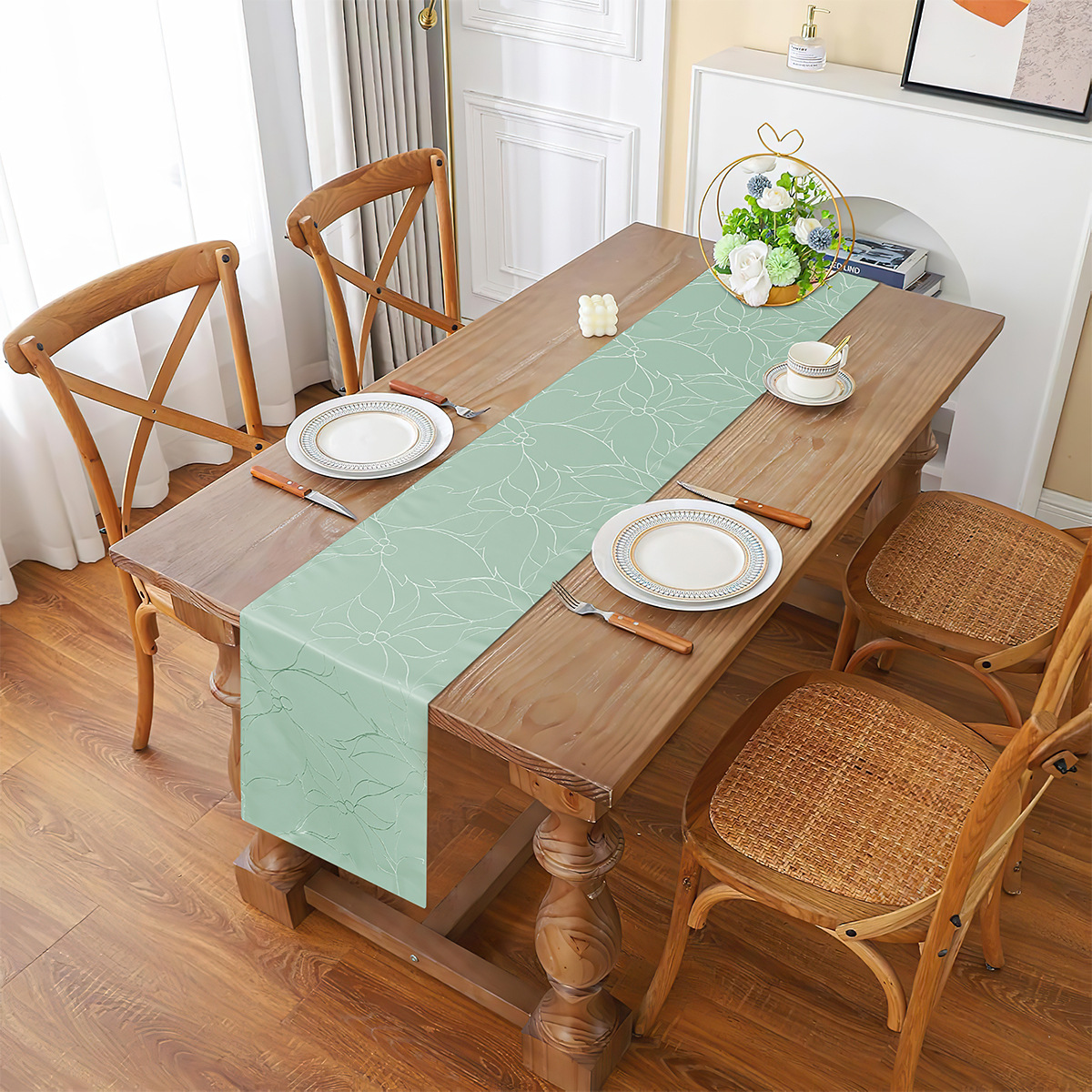 テーブルクロス 花柄刺繍ライン入りセンタークロス センタークロス