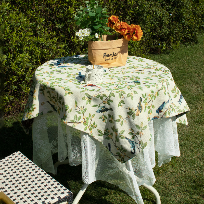 テーブルクロス 小鳥と草花柄ナチュラルガーデンテーブルクロス