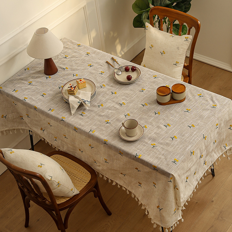 テーブルクロス フルーツ刺繍とフリンジ付きナチュラルリネンテーブル