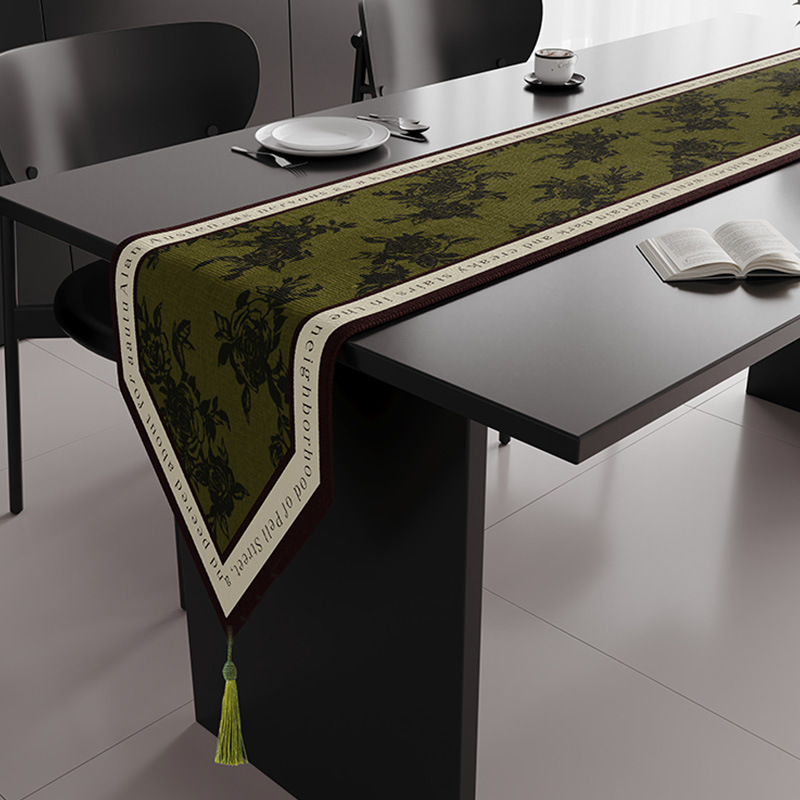 テーブルクロス 和風花鳥柄タッセル付きセンタークロス