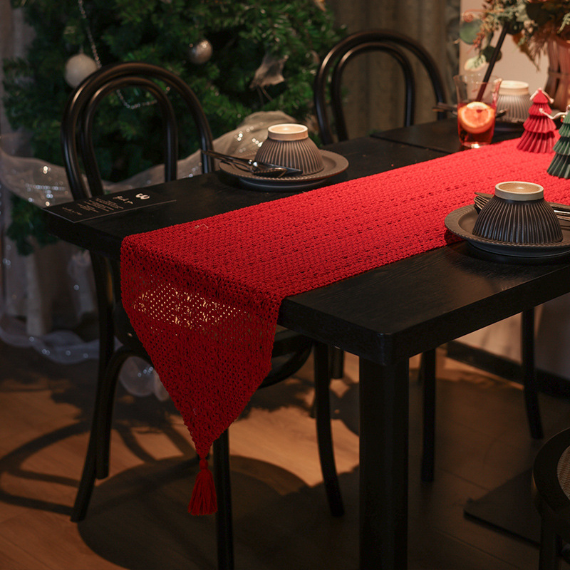 テーブルクロス 透かし編みタッセル付き季節のセンタークロス