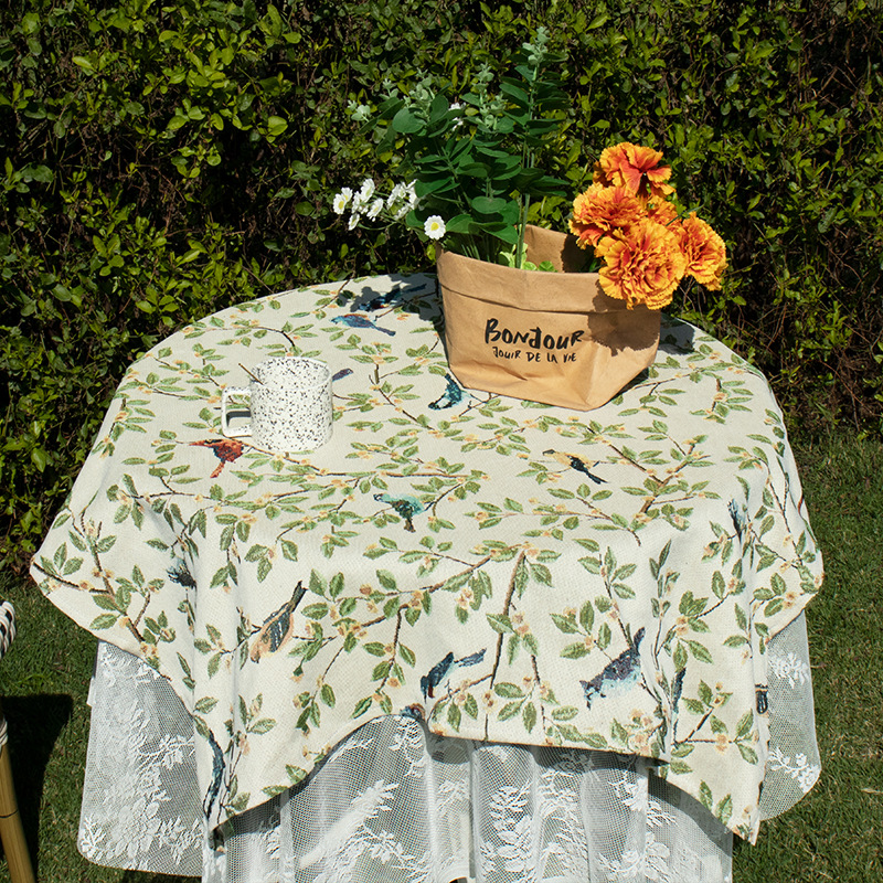 テーブルクロス 小鳥と草花柄ナチュラルガーデンテーブルクロス