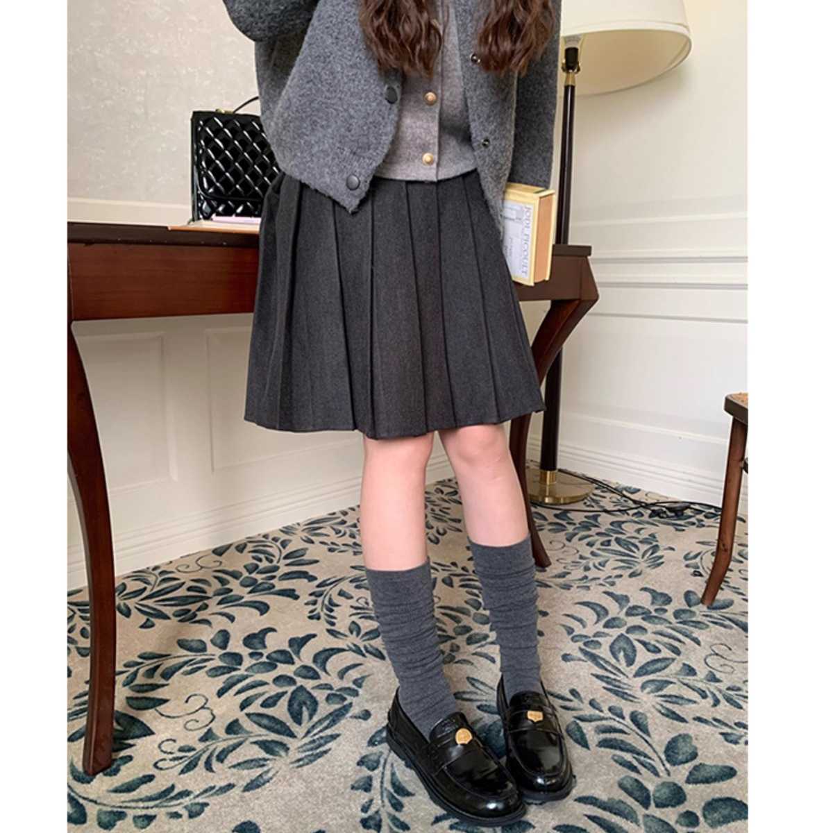 上品プリーツキュロットスカート