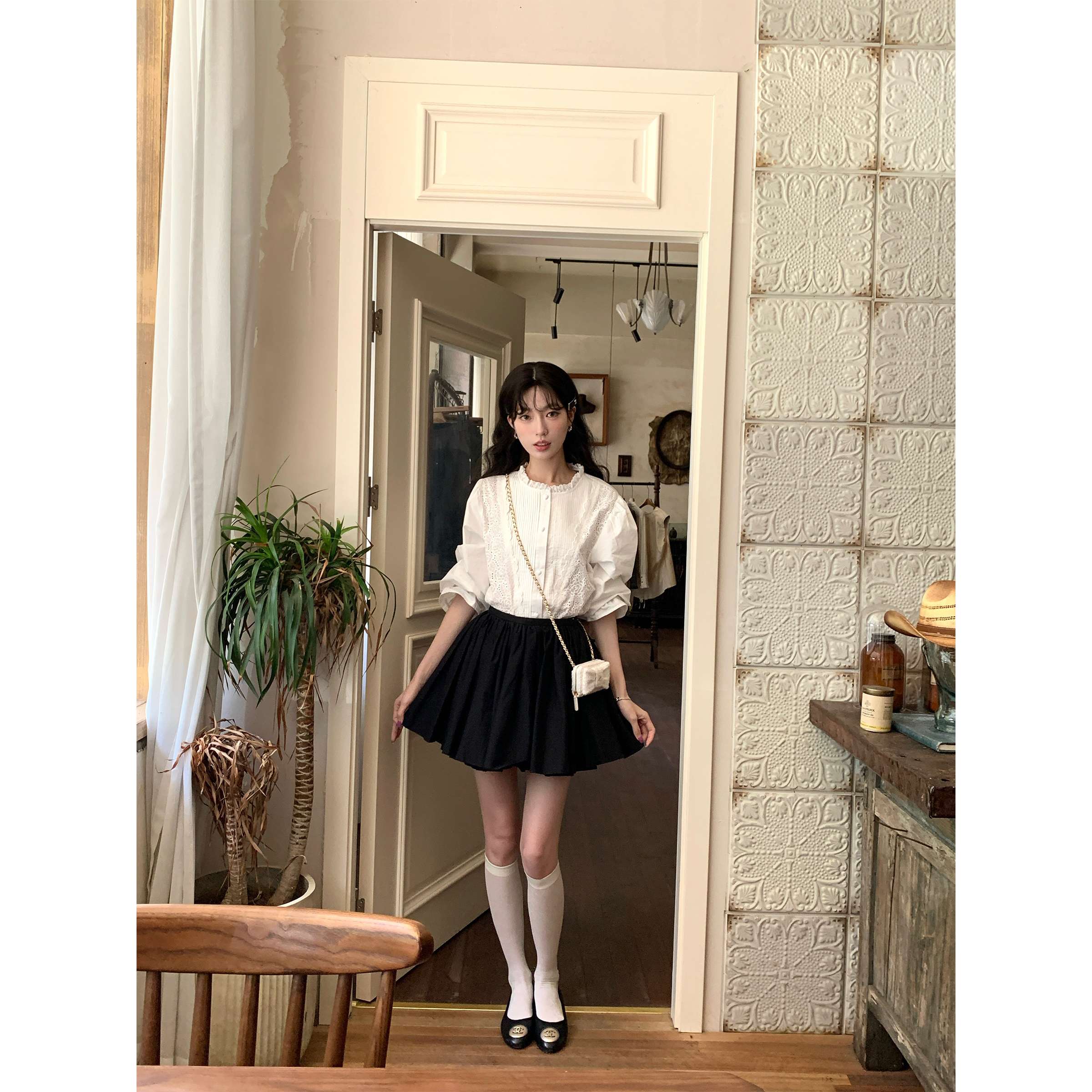 優雅なプリーツキュロットスカート