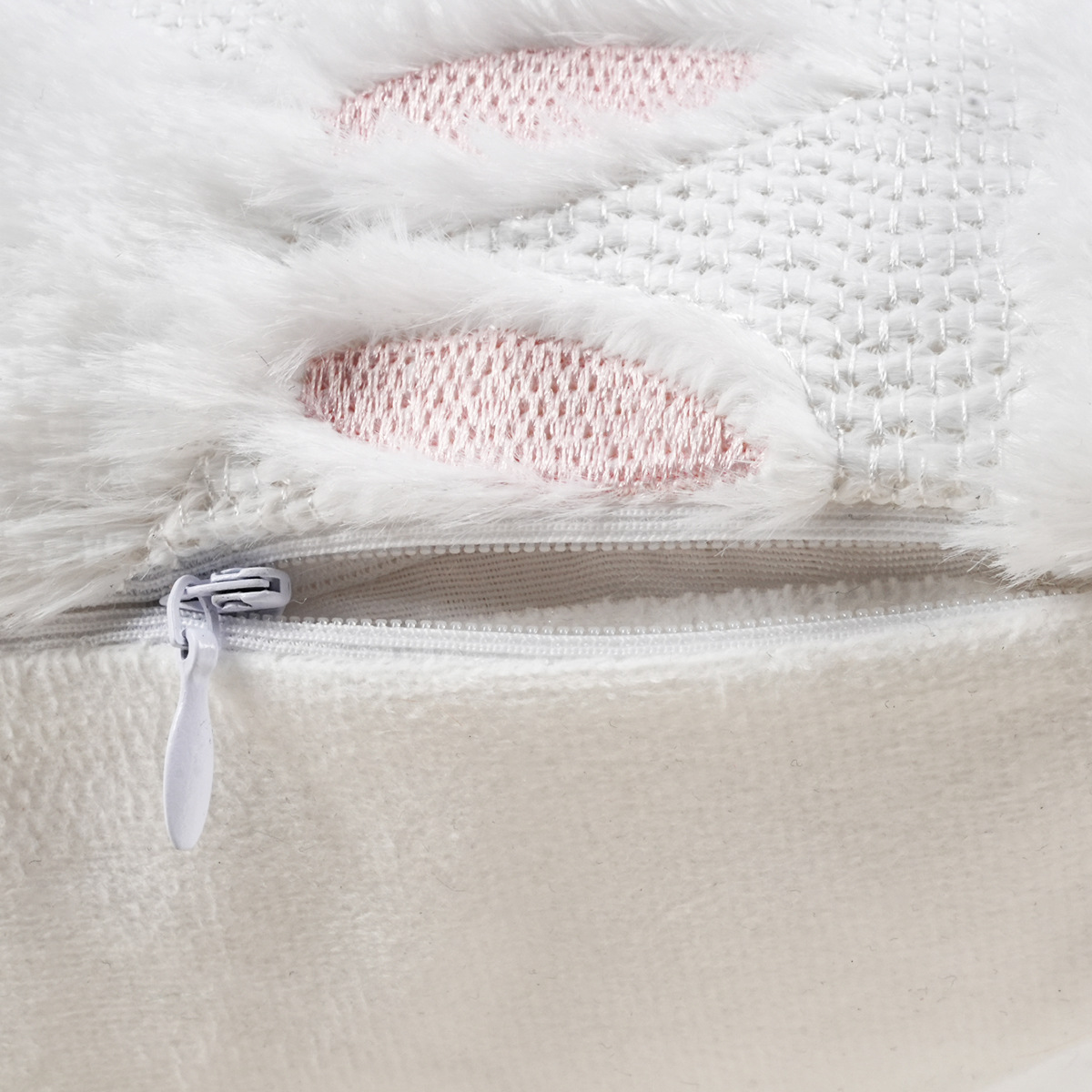 クッションカバー 立体うさぎ柄おしゃれ刺繍のかわいい癒し系クッションカバー