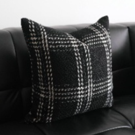 https://fulmo-img-server.com/cushionfriends/1784267387432_3h8lxc16_xonztk36.png