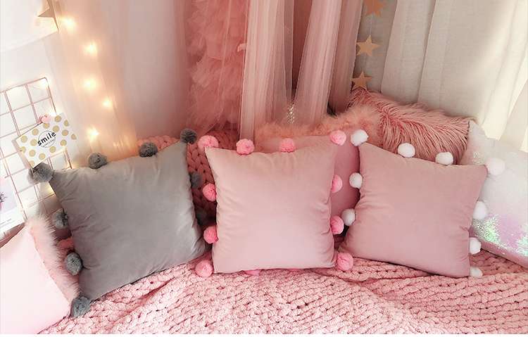 https://fulmo-img-server.com/cushionfriends/26e7c70a2900471badf308e359fc9d1a.jepg