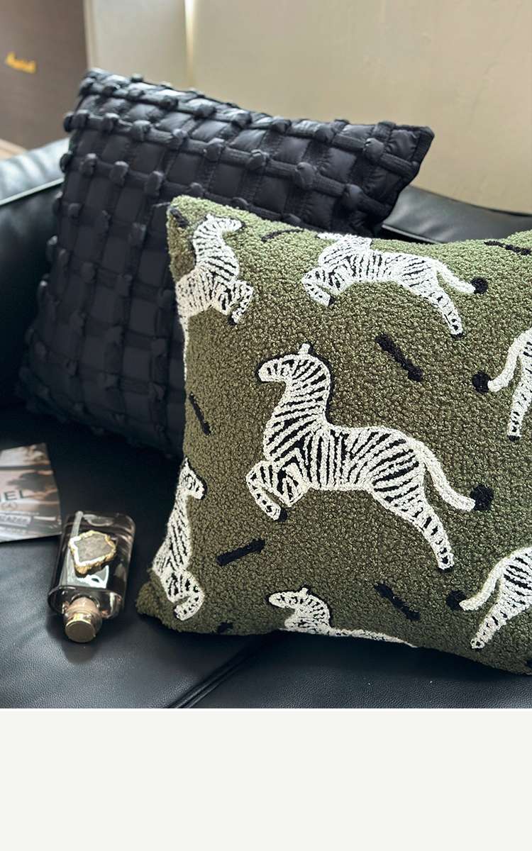 https://fulmo-img-server.com/cushionfriends/3366940cd1314bd0ae0705ffc8cf18bf.jepg