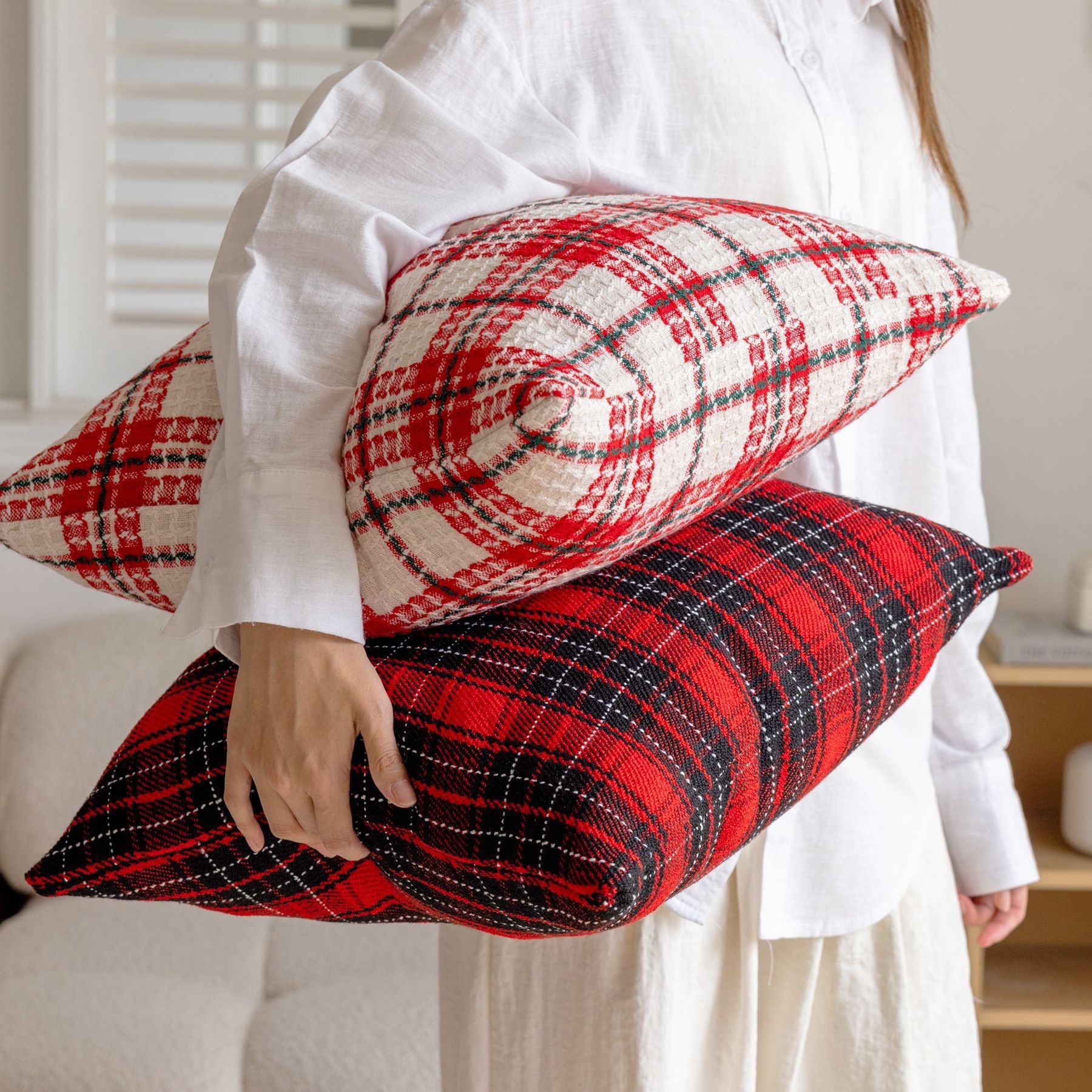 クッションカバー 温もり感じる格子柄おしゃれクッションカバー