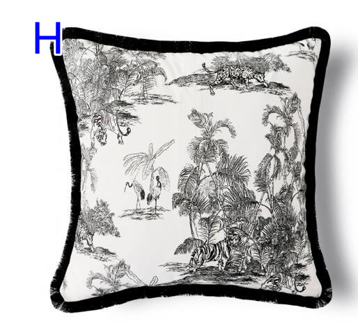 おしゃれな白黒チェック柄クッションカバー