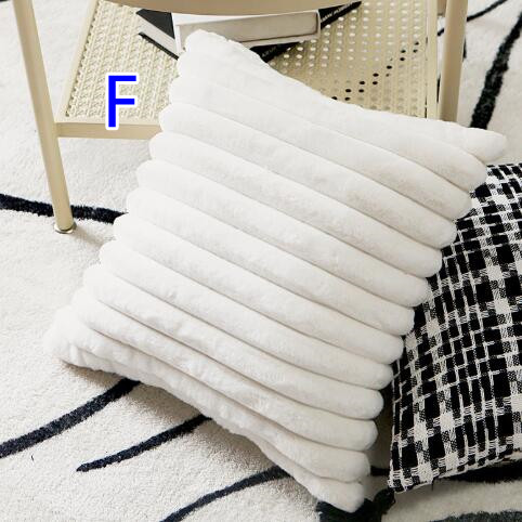 おしゃれな白黒チェック柄クッションカバー