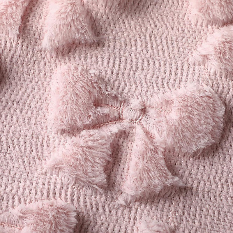 クッションカバーおしゃれ刺繍のふんわり癒し