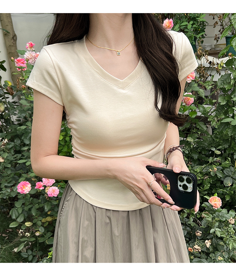 カットソー 優美シルエット Vネックカットソー