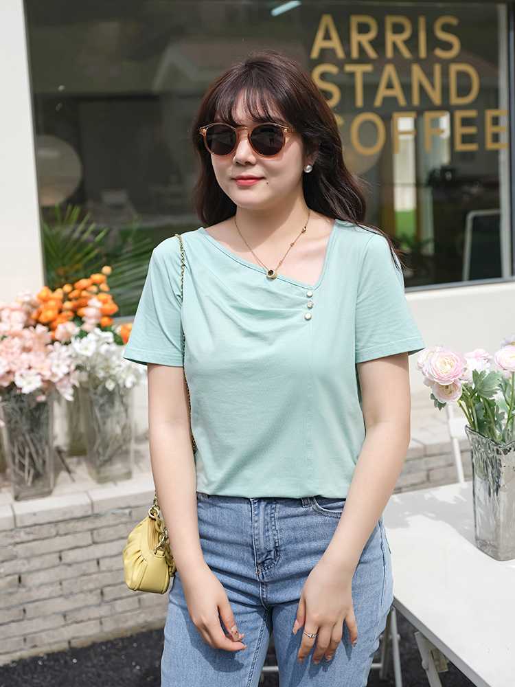 カットソー 真珠釦アシンメトリー襟ゆったりカットソー